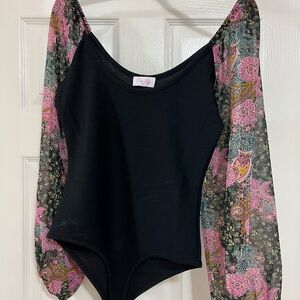 NWOT Pink Lily Bodysuit